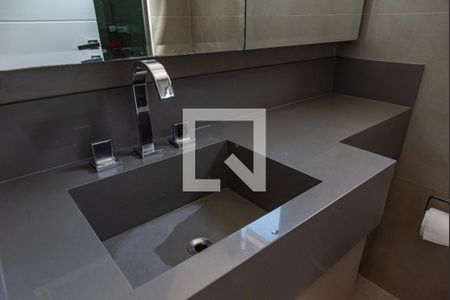 Apartamento à venda com 164m², 3 quartos e 3 vagas Apartamento à venda com 164m², 3 quartos e 3 vagasPia