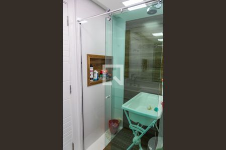 Apartamento à venda com 164m², 3 quartos e 3 vagas Apartamento à venda com 164m², 3 quartos e 3 vagasBanheiro