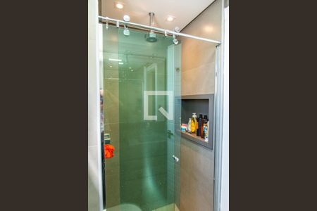 Apartamento à venda com 164m², 3 quartos e 3 vagas Apartamento à venda com 164m², 3 quartos e 3 vagasBanheiro da suíte