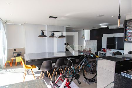 Apartamento à venda com 164m², 3 quartos e 3 vagas Apartamento à venda com 164m², 3 quartos e 3 vagasSala/cobertura