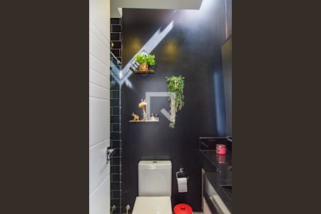 Apartamento à venda com 164m², 3 quartos e 3 vagas Apartamento à venda com 164m², 3 quartos e 3 vagasBanheiro cobertura