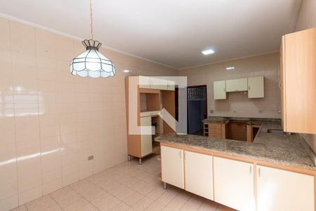 Casa à venda com 250m², 2 quartos e 2 vagasCozinha