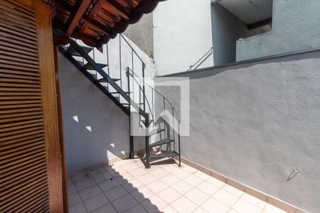 Casa à venda com 250m², 2 quartos e 2 vagasVaranda