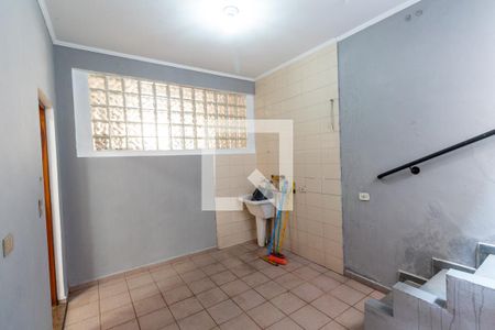 Casa à venda com 250m², 2 quartos e 2 vagasLavanderia