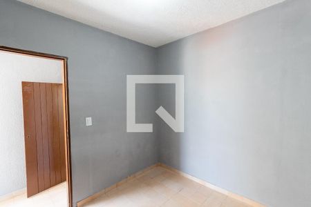 Casa à venda com 250m², 2 quartos e 2 vagasEscritório