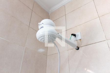 Casa à venda com 250m², 2 quartos e 2 vagasChuveiro