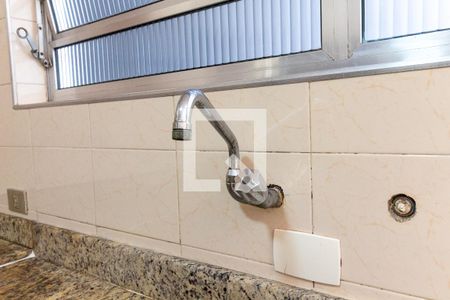 Casa à venda com 250m², 2 quartos e 2 vagasCozinha - Torneira