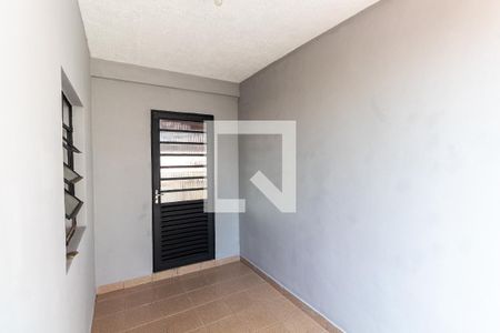 Casa à venda com 250m², 2 quartos e 2 vagasQuintal