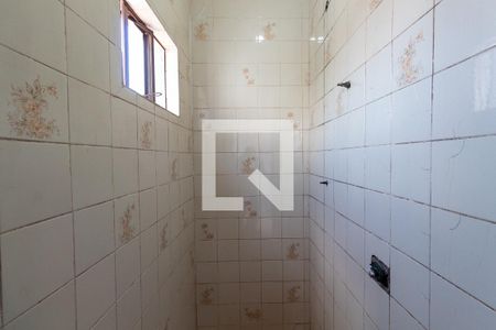 Casa à venda com 250m², 2 quartos e 2 vagasLavabo 1