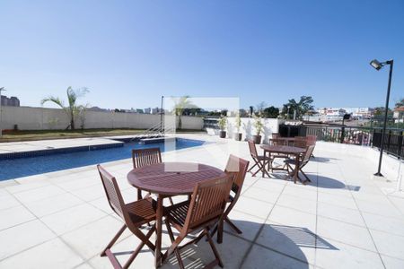 Apartamento à venda com 65m², 2 quartos e 1 vaga Apartamento à venda com 65m², 2 quartos e 1 vagaÁrea comum - Piscina