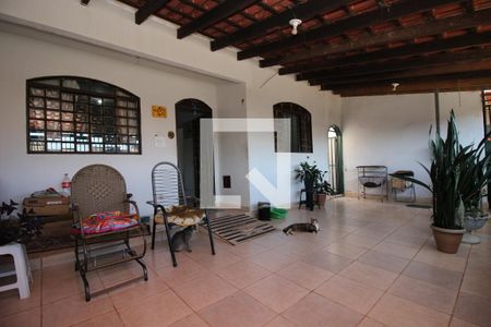 Casa para alugar com 140m², 3 quartos e 2 vagasGaragem