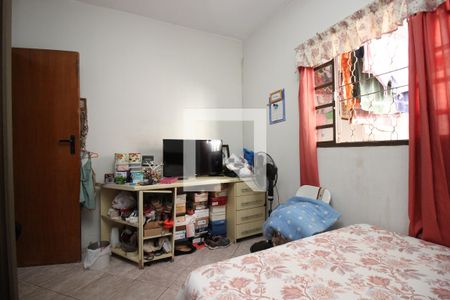 Casa para alugar com 140m², 3 quartos e 2 vagasQuarto 2