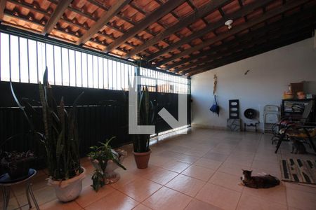 Casa para alugar com 140m², 3 quartos e 2 vagasGaragem