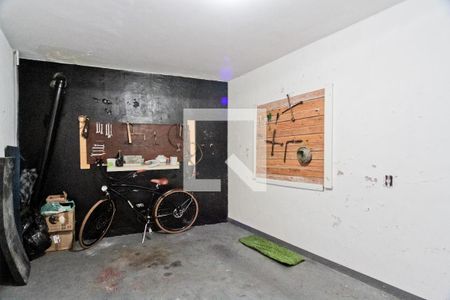 Casa à venda com 175m², 4 quartos e 1 vaga Casa à venda com 175m², 4 quartos e 1 vagaGaragem