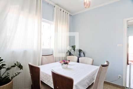 Casa à venda com 175m², 4 quartos e 1 vaga Casa à venda com 175m², 4 quartos e 1 vagaCopa
