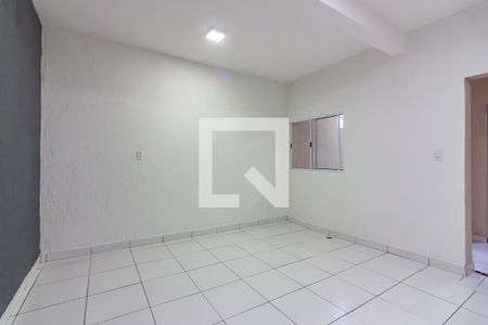 Sala/Quarto de casa para alugar com 1 quarto, 40m² em São Pedro, Osasco
