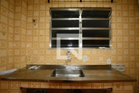 Apartamento à venda com 85m², 2 quartos e 1 vagaCozinha