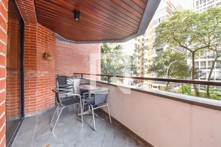 Varanda da Sala de apartamento à venda com 4 quartos, 196m² em Higienópolis, São Paulo