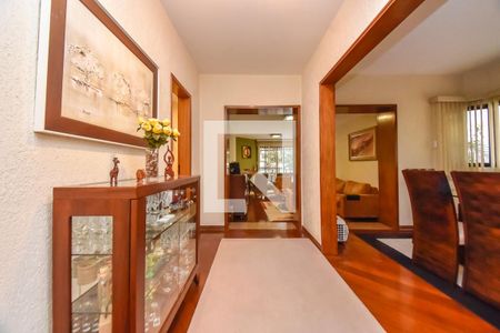 Hall de Entrada de apartamento à venda com 4 quartos, 196m² em Higienópolis, São Paulo