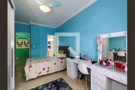 Casa à venda com 210m², 4 quartos e 1 vagaSuíte 2