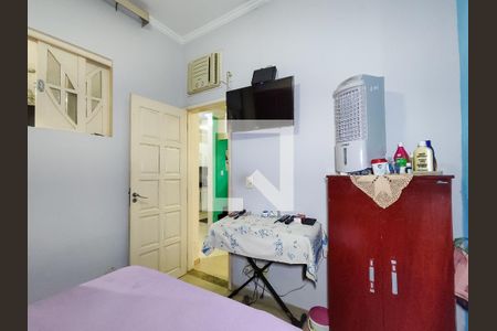 Casa à venda com 210m², 4 quartos e 1 vagaQuarto