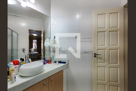 Casa à venda com 210m², 4 quartos e 1 vagaBanheiro da Suíte 1