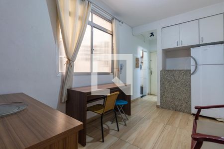 Sala de Apartamento com 2 quartos, 54m² Santa Cecília