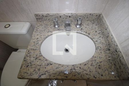 Apartamento para alugar com 67m², 2 quartos e 1 vagaBanheiro social
