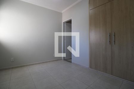 Quarto 2 de apartamento para alugar com 2 quartos, 67m² em Cambuí, Campinas