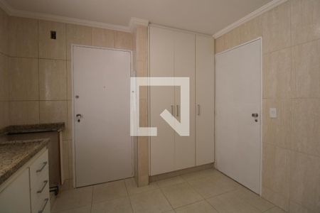 Apartamento para alugar com 67m², 2 quartos e 1 vagaCozinha