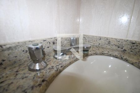 Apartamento para alugar com 67m², 2 quartos e 1 vagaBanheiro social