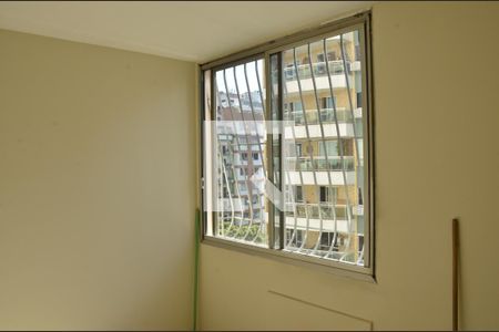 Apartamento à venda com 90m², 3 quartos e 1 vagaQuarto 2