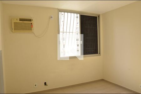 Apartamento à venda com 90m², 3 quartos e 1 vagaSuíte