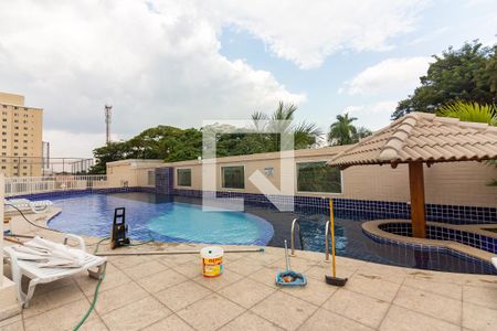 Apartamento à venda com 34m², 1 quarto e 1 vaga Apartamento à venda com 34m², 1 quarto e 1 vagaPiscina