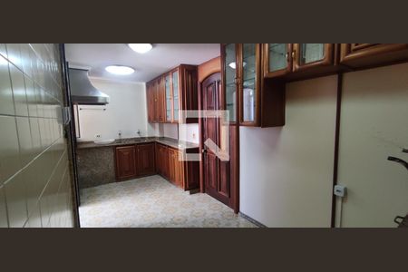 Apartamento à venda com 140m², 2 quartos e 1 vaga Apartamento à venda com 140m², 2 quartos e 1 vagaCozinha
