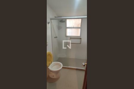 Apartamento à venda com 140m², 2 quartos e 1 vaga Apartamento à venda com 140m², 2 quartos e 1 vagaBanheiro da Suíte