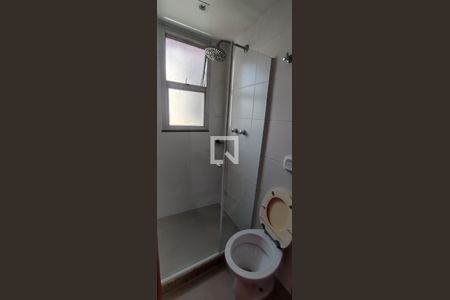 Apartamento à venda com 140m², 2 quartos e 1 vaga Apartamento à venda com 140m², 2 quartos e 1 vagaBanheiro da Suíte