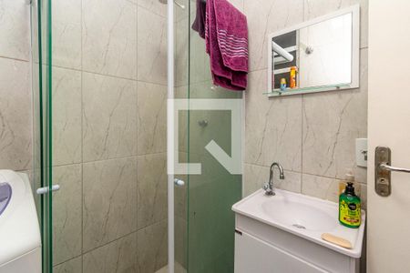 Banheiro de kitnet/studio para alugar com 1 quarto, 38m² em Copacabana, Rio de Janeiro