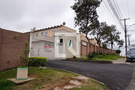 Apartamento à venda com 45m², 2 quartos e 1 vaga Apartamento à venda com 45m², 2 quartos e 1 vagaFachada