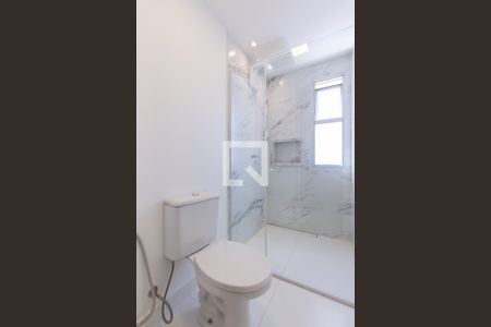 Banheiro de apartamento para alugar com 1 quarto, 38m² em Consolação, São Paulo