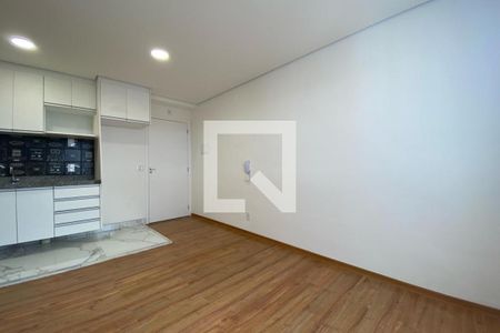 Sala de apartamento para alugar com 2 quartos, 40m² em Paraíso do Morumbi, São Paulo