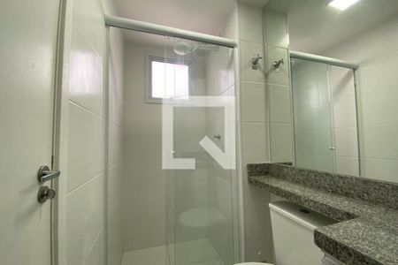 Banheiro de apartamento para alugar com 2 quartos, 40m² em Paraíso do Morumbi, São Paulo