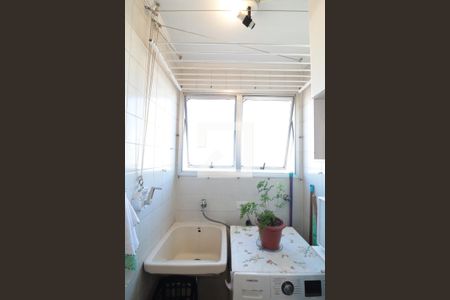 Apartamento à venda com 65m², 2 quartos e 1 vagaCozinha e Área de Serviço