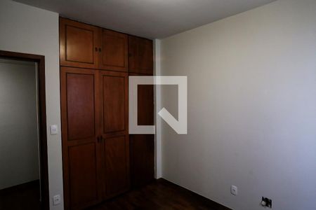 Quarto de apartamento à venda com 3 quartos, 100m² em Ipiranga, Belo Horizonte