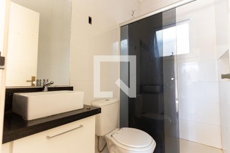 Banheiro de kitnet/studio para alugar com 1 quarto, 30m² em Vila Nova, Novo Hamburgo