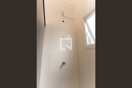 Banheiro de kitnet/studio para alugar com 1 quarto, 30m² em Vila Nova, Novo Hamburgo