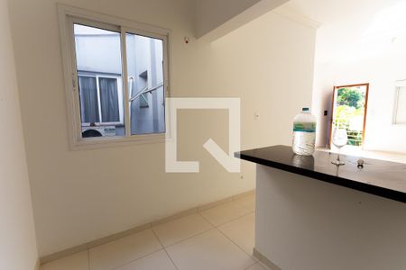 Cozinha de kitnet/studio para alugar com 1 quarto, 30m² em Vila Nova, Novo Hamburgo