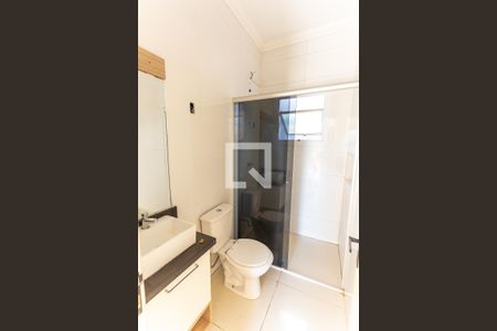 Banheiro de kitnet/studio para alugar com 1 quarto, 30m² em Vila Nova, Novo Hamburgo