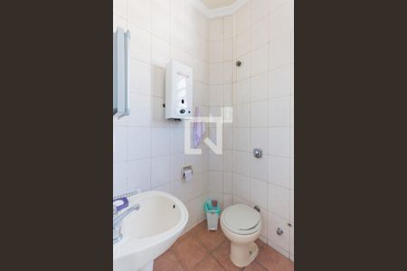 Apartamento à venda com 110m², 4 quartos e sem vaga Apartamento à venda com 110m², 4 quartos e sem vagaBanheiro