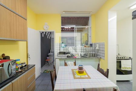 Casa à venda com 110m², 2 quartos e 1 vaga Casa à venda com 110m², 2 quartos e 1 vagaCozinha